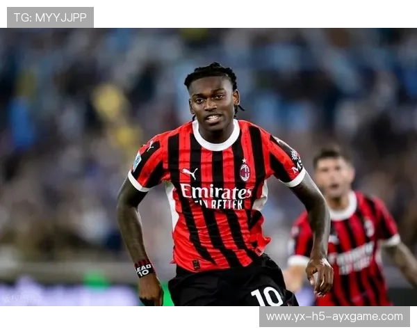 AC米兰边路渗透连连，莱奥最终低平球破门