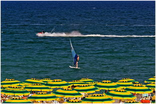 爱游戏在线登录入口-“快艇冲浪：速度、力量与技术的融合，马鞍山赛场极限对决”