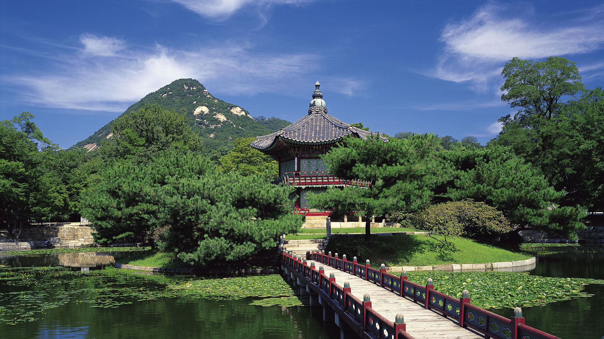 爱游戏app下载-热刺前场逼抢改变进攻节奏频率，热刺进球破百