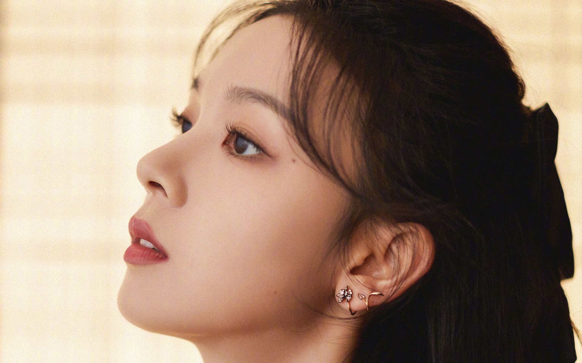 奥斯马尔·奥尔韦拉赛场表现赢得喝彩,奥马尔现状