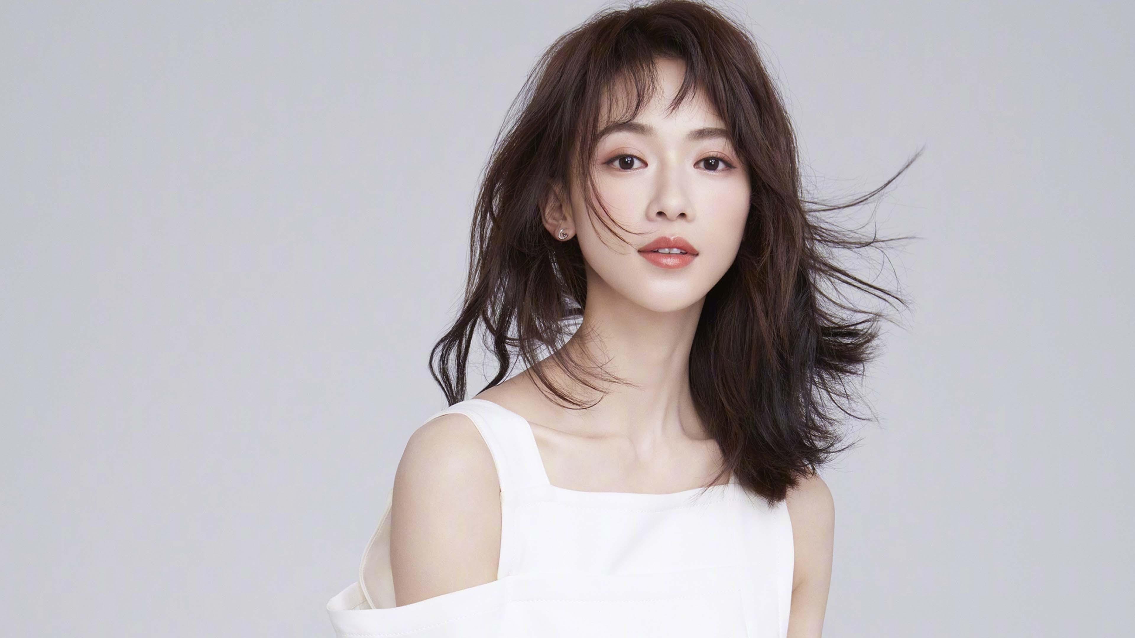 科斯赛场表现引发观众热议，科斯又名科斯姆